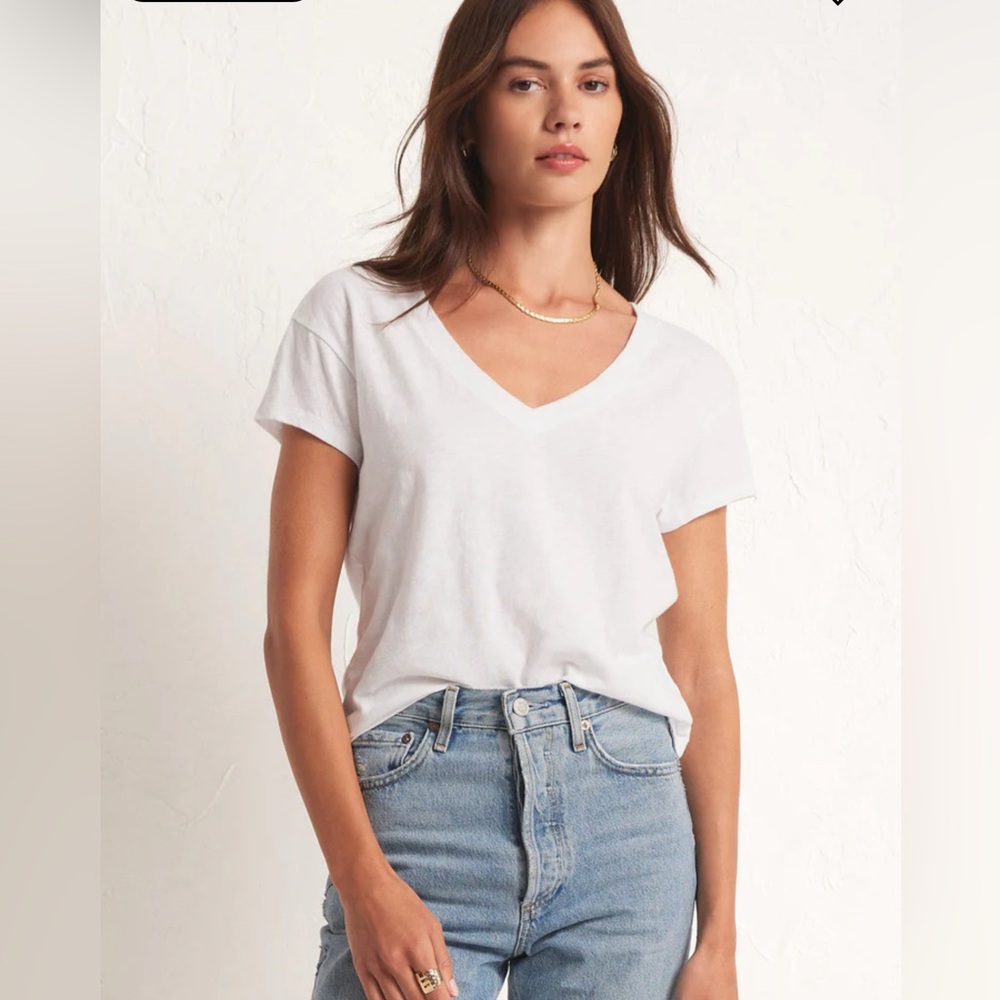 Z supply modern v neck tee size M